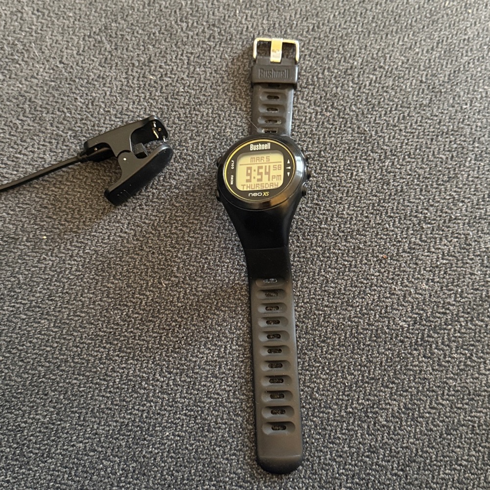 Bushnell Golf Watch - Picture 2 of 7